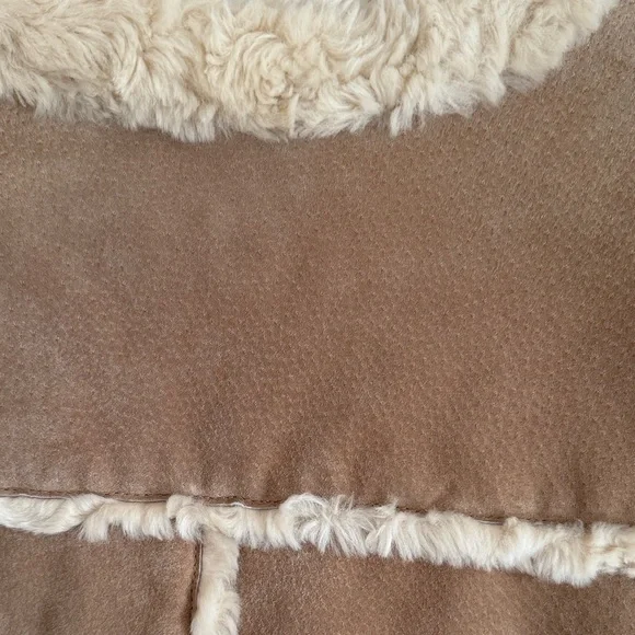Wilsons Leather Brown Shearling Vest - Picture 8 of 8